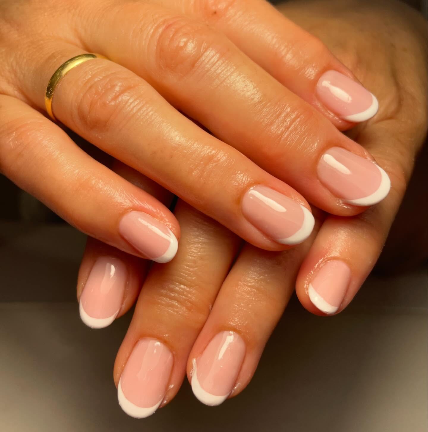 Manicura francesa